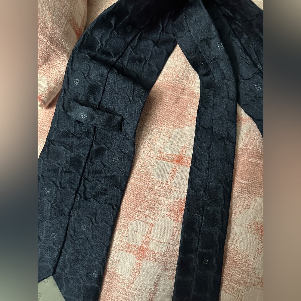 Fendi Black Tie - Picture 6 of 7